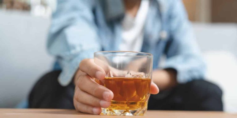 Everything You Need To Know About Alcoholism And Immunity